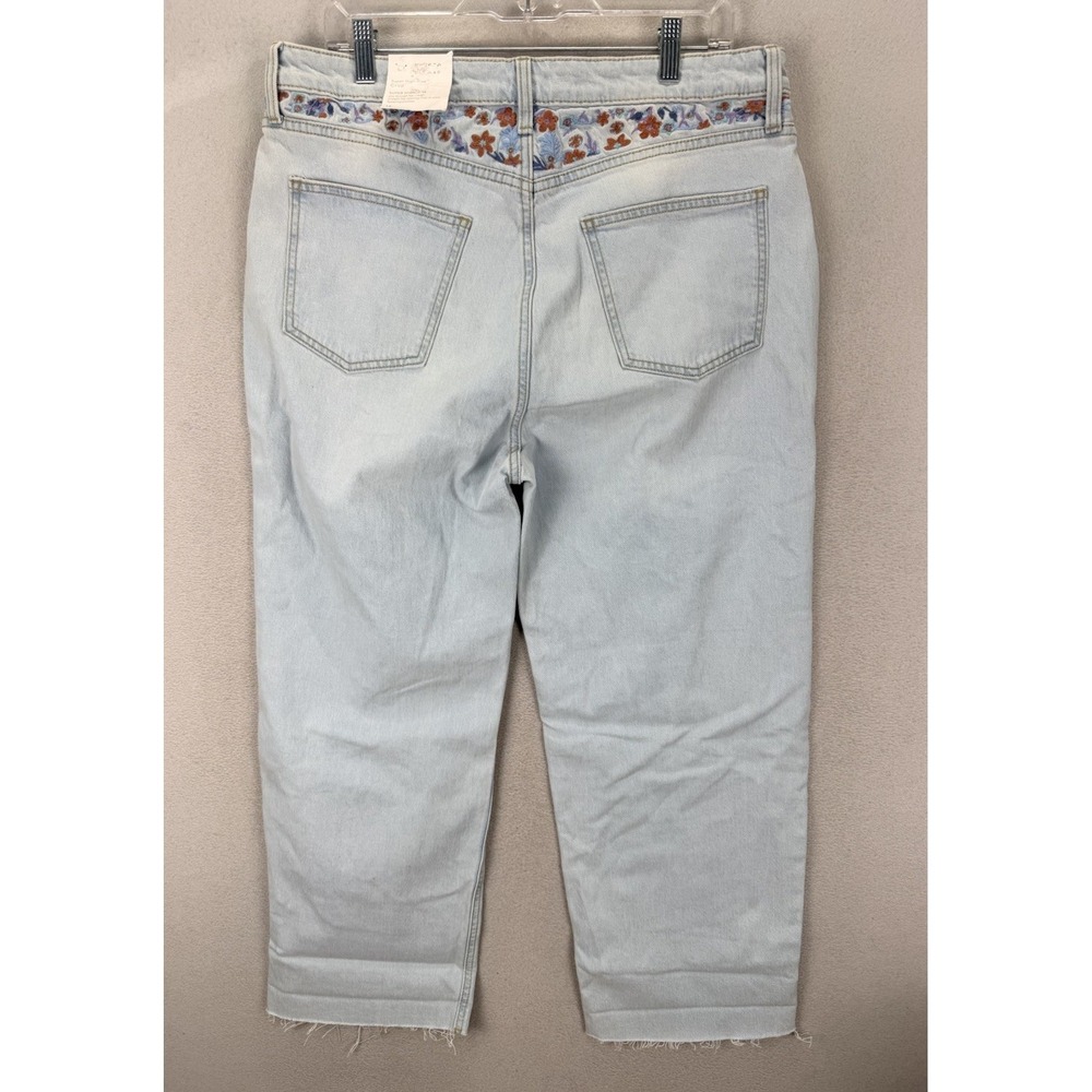 LC Lauren Conrad Women's 14 Super HighRise Crop Distressed Embroidered Denim NWT - Picture 2 of 11